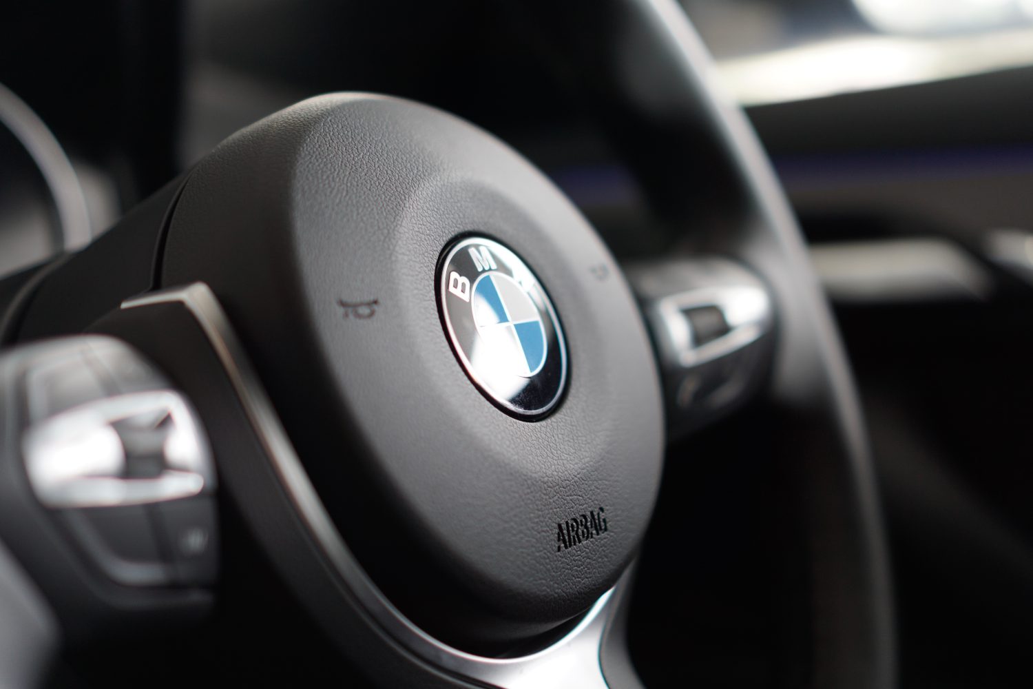 BMW recalls 1,145 vehicles due to potentially explosive airbag issues