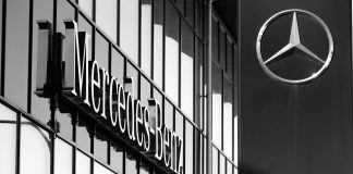 Mercedes-Benz adjusts strategy to address challenges in the EV market Mercedes-Benz Group is preparing to introduce many new models over the next two to three years as it addresses the shortcomings.