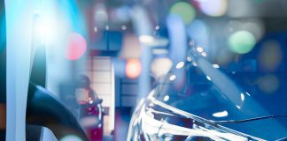 The evolution of automotive retail: From showrooms to online marketplaces The auto retail landscape has undergone a significant transformation, driven by technological advancements and changing consumer preferences,
