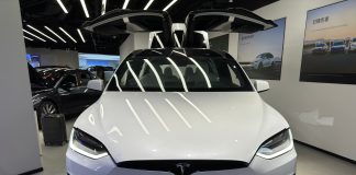 NHTSA recalls over 9,000 Tesla Model X SUVs Tesla recalls 9,136 Model X SUVs due to a potential safety risk involving the roof trim, according to the National Highway of Traffic Safety