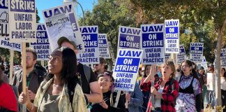 UAW leaders urge Stellantis workers to prepare for strike The United Auto Workers (UAW) leaders are urging Stellantis members to be prepared to vote in favor of a strike against the automaker.