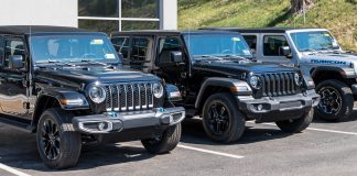 NHTSA investigates Jeep Wrangler and Gladiator SUVs over fire risk The National Highway Traffic Safety Administration (NHTSA) has launched an investigation into over 781,000 Jeep Wrangler and Gladiator SUVs
