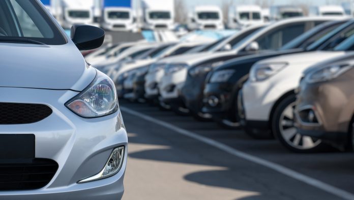 Wholesale used vehicle prices edged up by 0.3% in the first half of October, according to the Manheim Used Vehicle Value Index,