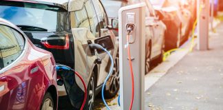 According to the latest data from Cox Automotive, the U.S. electric vehicle market continues its rapid expansion, with new and used EV sales