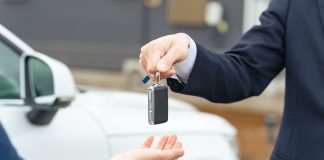 From clicks to keys: Digital marketing tools revolutionizing the car-buying experience The auto industry has been undergoing a seismic shift, with digital marketing tools taking center stage in reshaping the car-buying journey