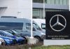 Mercedes-Benz withdraws 2025 earnings outlook amid tariff uncertainty Mercedes-Benz withdraws its 2025 earnings forecast due to uncertainty surrounding auto tariffs and a significant profit decline in Q1 2025.