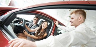 Incentives shrink as new-vehicle prices hit new highs New-vehicle prices surged in April as incentives fell and tariff concerns reshaped buyer behavior and automaker strategies.