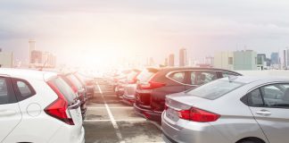 Edmunds data reveals tariff fears shift car buyer behavior tariff
