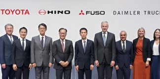 Toyota, Daimler Truck finalize Hino-Fuso merger to boost EV, autonomy development Toyota and Daimler Truck confirmed on Tuesday that they will finalize the merger of their respective commercial fleet vehicle subsidiaries.