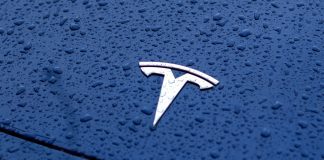 Tesla signs $4.3B battery deal with LG Energy, Reuters reports Tesla and LG Energy