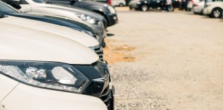 Wholesale used-vehicle prices dip in July as market shows mixed trends wholesale used-vehicle prices