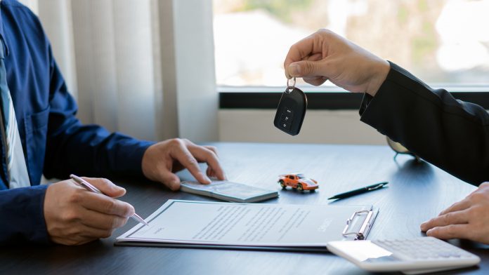 Rising prices and incentives are boosting leasing in 2025, with buyers seeking lower payments and EV tax benefits.