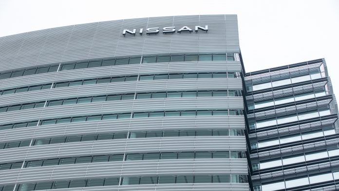Nissan leads HQ sale with KKR bidding $612M as automaker seeks cash amid restructuring and market pressures.