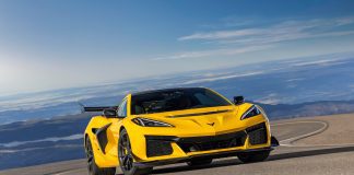 GM recalls over 23K Corvettes due to potential fire hazard General Motors (GM) recalls over 23,000 Chevy Corvettes over fuel leaks that could spill onto the radiator and spark a fire.