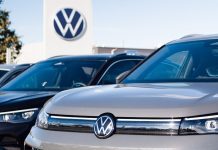 Volkswagen presented its final and "last, best" contract offer to hourly workers represented by the UAW at its assembly plant in Tennessee.