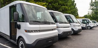 Amazon pilots GM’s BrightDrop vans in latest EV fleet test Amazon.com is quietly testing General Motor’s BrightDrop electric delivery vans, expanding its evaluation of vehicle options.
