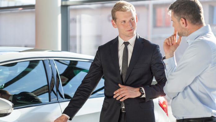 EV tax credit ends, but customers report strong ease of purchase as dealership availability and financing improve.