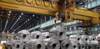 Novelis Oswego plant fire halts aluminum supply to automakers, WSJ reports Fire at Novelis’ Oswego plant halts 40% of U.S. auto aluminum supply, threatening Ford and other automakers’ production through early 2026.