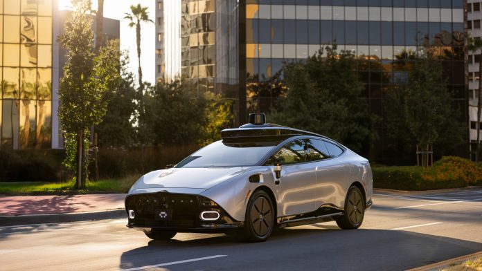 Lyft partners with Tensor Auto to launch hundreds of AI-powered Robocars across North America and Europe by 2027.