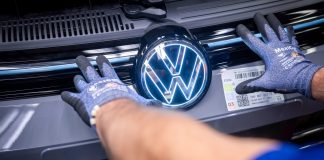 Volkswagen says brief production halt not tied to Nexperia dispute Volkswagen will pause Golf and Tiguan production this week but denies any link to chip supply tensions involving Nexperia.