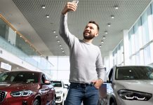 Auto buyers live on video screens – Why do dealers still overspend on search? dealers, auto, screens,