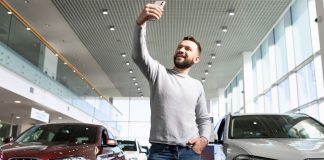 Auto buyers live on video screens – Why do dealers still overspend on search? dealers, auto, screens,