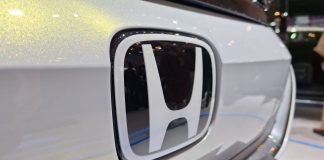 Honda to resume production as Nexperia chip shortage eases Honda will gradually resume North American vehicle assembly after semiconductor shortages ease from Nexperia chip disruption.