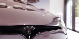 Tesla faces claims of negligence in fatal Model 3 fire and rescue delay Tesla, crash