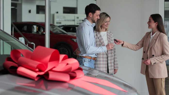 Nearly 70% of car buyers trust dealerships, with digital research and in-person visits driving confidence and repeat business.