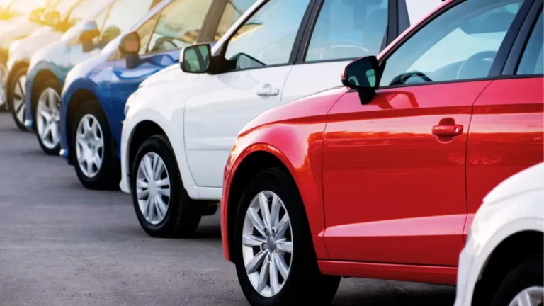 New-vehicle inventory holds steady as automakers push remaining 2025 stock