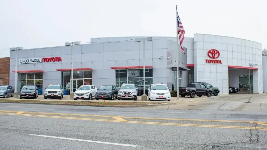 Serra Automotive acquires Toyota of Lincolnwood from AutoCanada