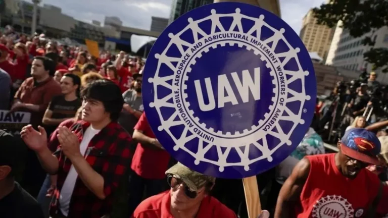GM truck production faces growing pressure from supplier strike