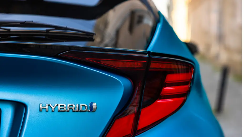 Hybrid sales surge as new EV registrations fall in California