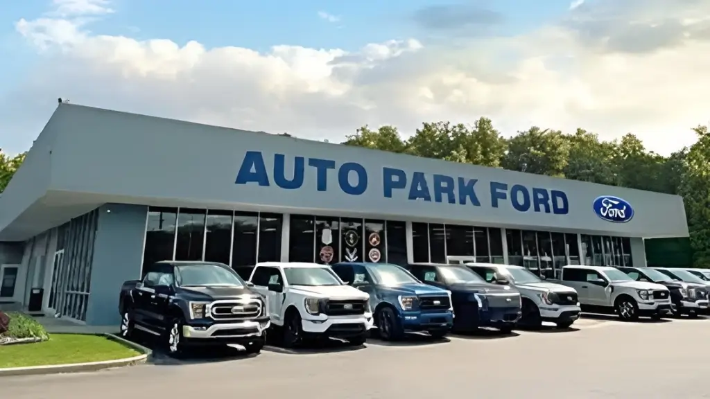Matthew Sanderson acquires Indiana Ford dealership